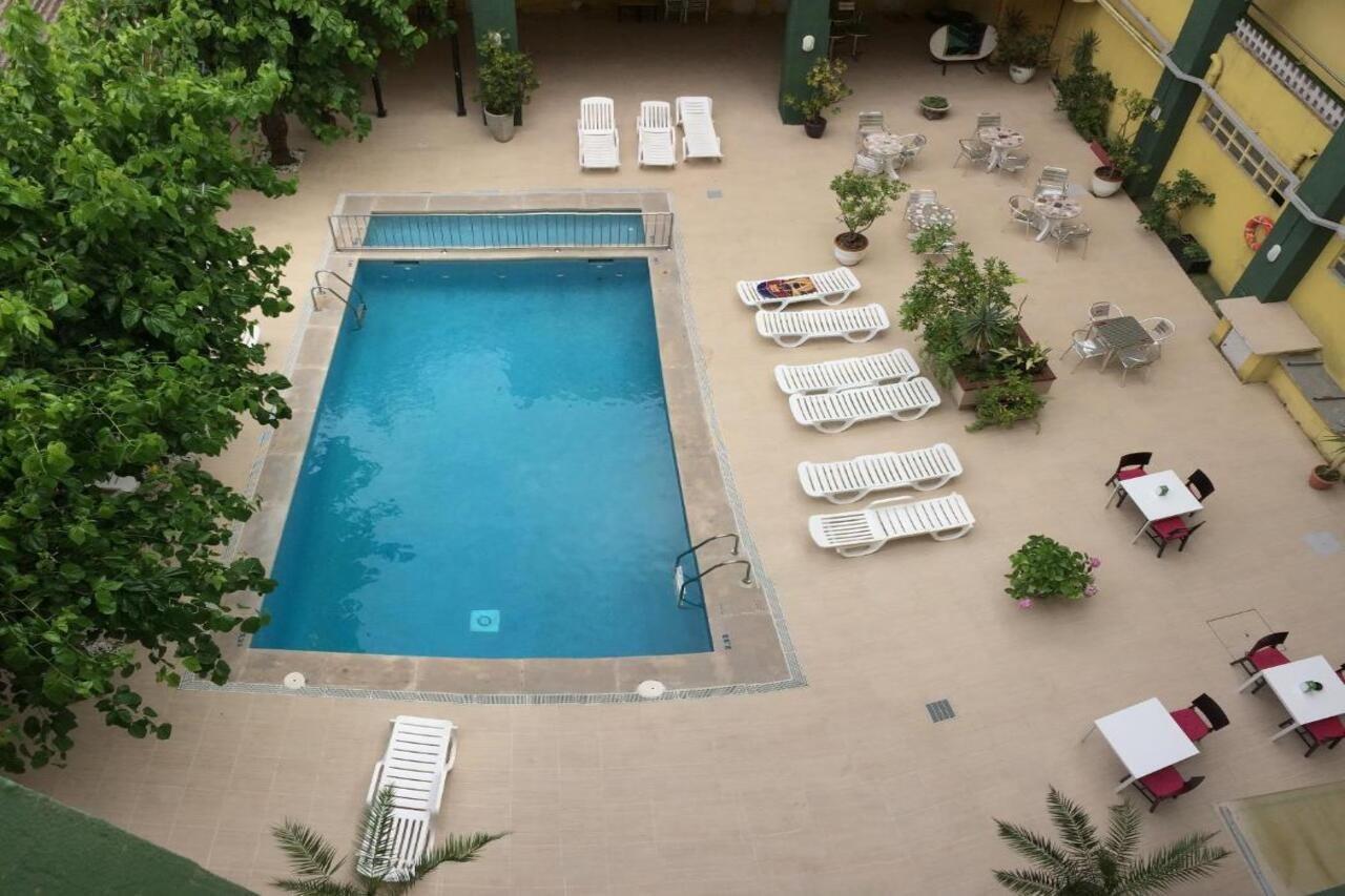 Apartaments Bellamar Malgrat de Mar Bagian luar foto